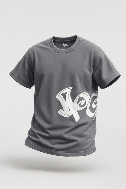 Basic T-shirt with a round neck and rolled-up sleeves